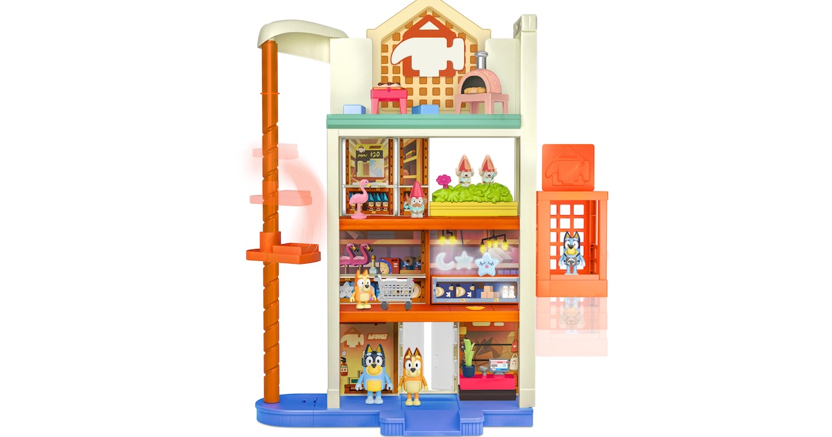 Bluey S9 Hammerbarn Shopping Playset req 3 x AAA batteries