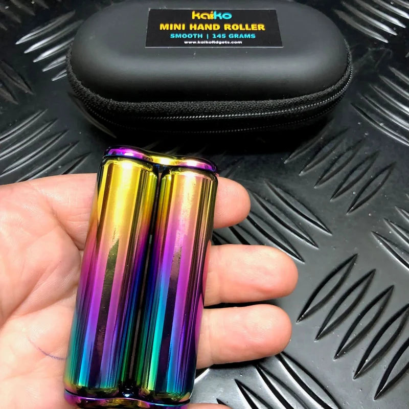 KAIKO Mini Hand Roller SMOOTH Oil Slick in Black Carry Case (145 grams)