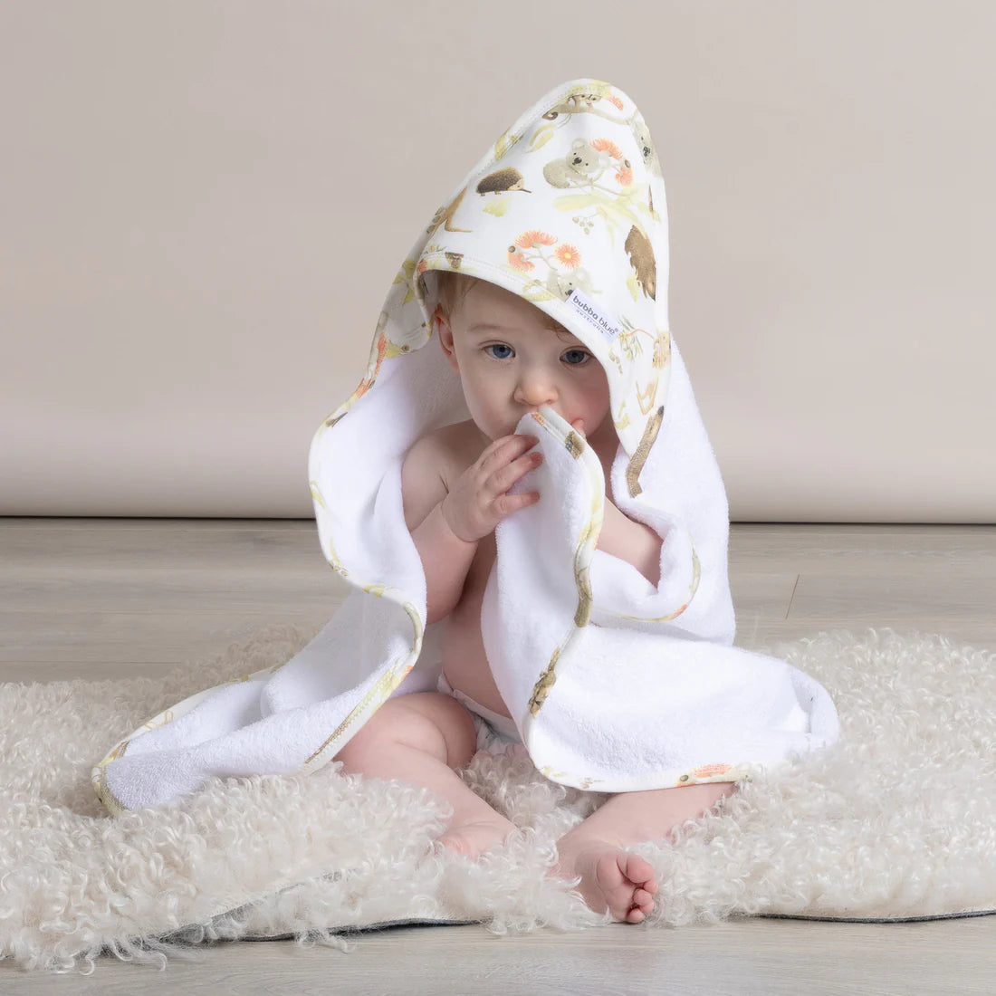 Bubba Blue Aussie Animals Hooded Towel