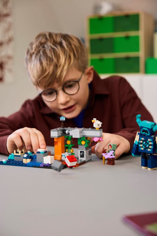 Lego 21274 Minecraft The Warden Encounter