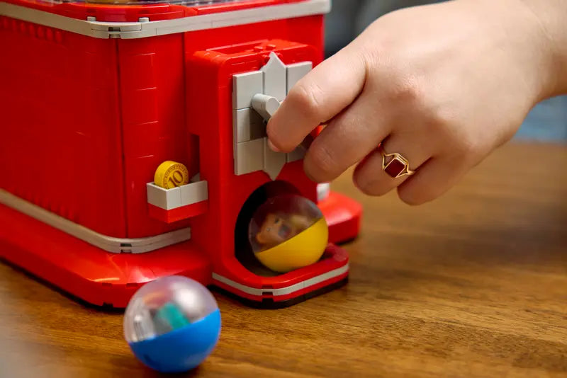Lego 21358 Minifigure Gumball Vending Machine