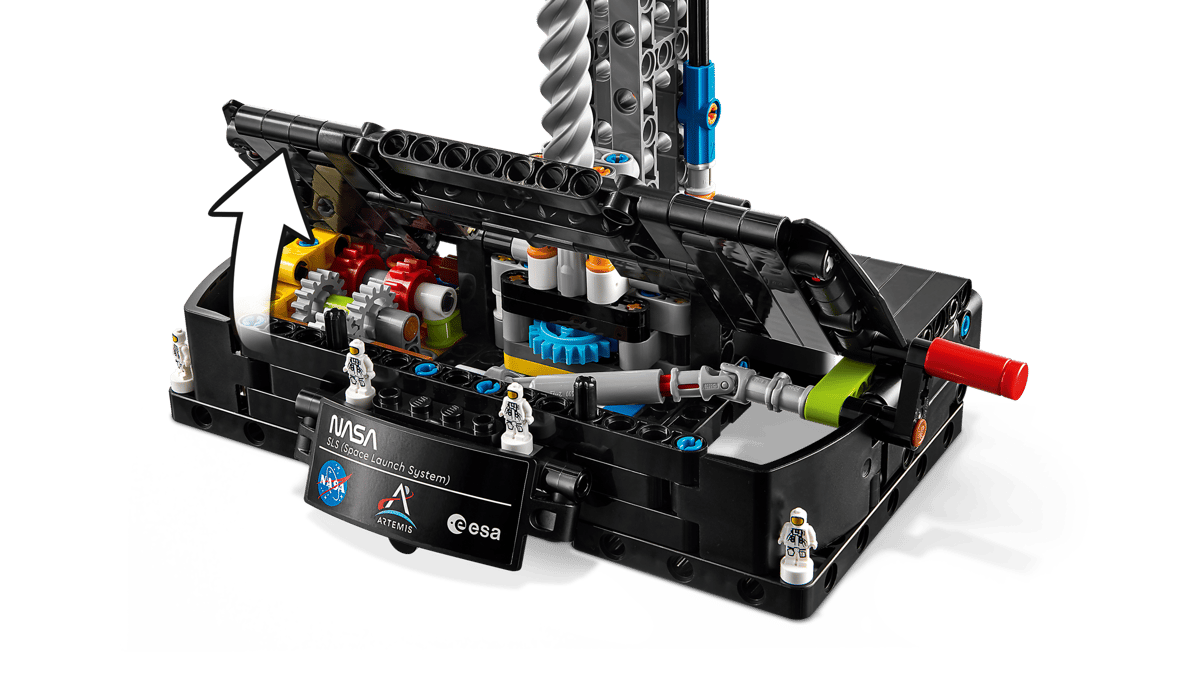 Lego 42221 Technic NASA Artemis Space Launch System Rocket