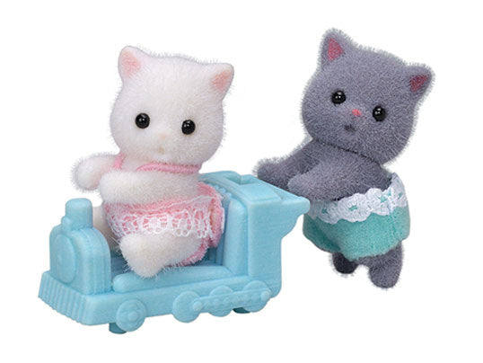 SF5457 Persian Cat Twins