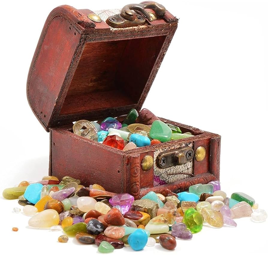 British Fossils Pirates Treasure Chest