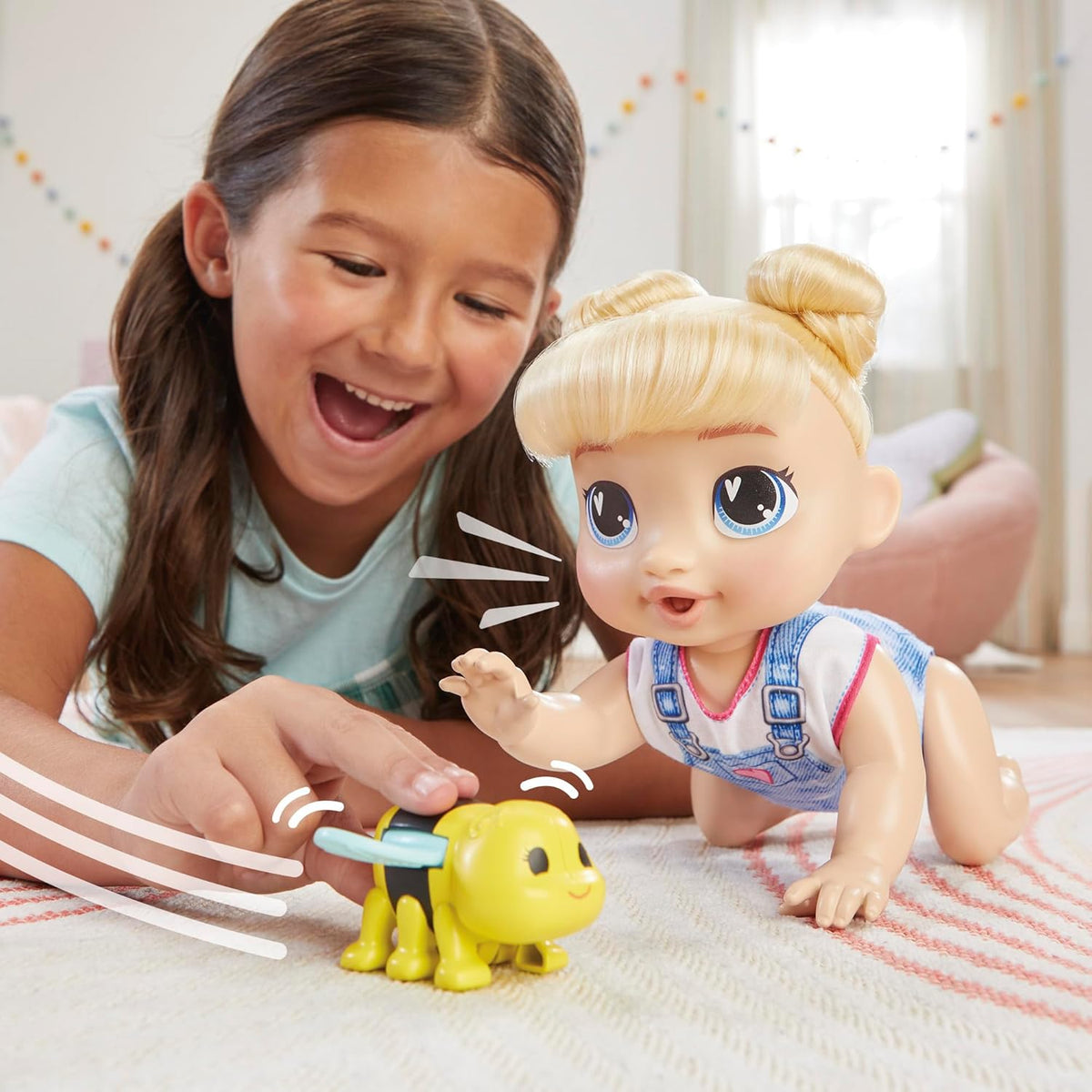 Baby Alive Crawl N Play Blond Hair HARPER HUGS