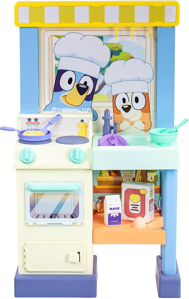 Bluey Deluxe Cook with Chef Bluey Kitchen Playset Req 3 AAA Batteries