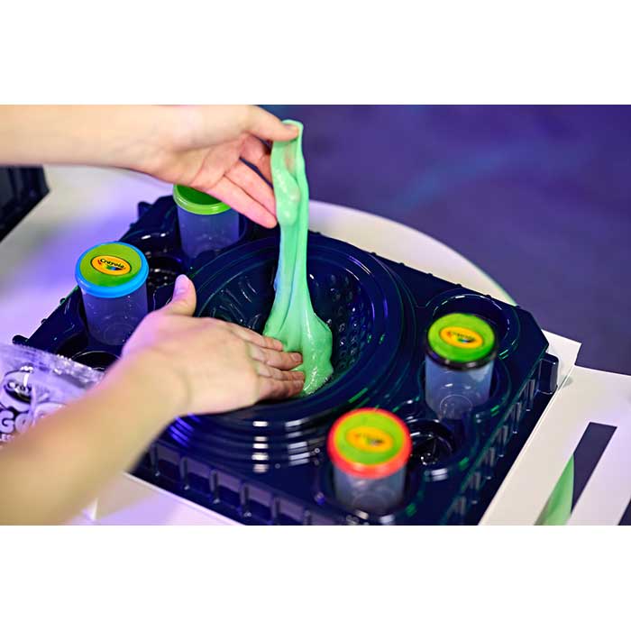 Crayola Goo Galactic All In 1 Sensory Station
