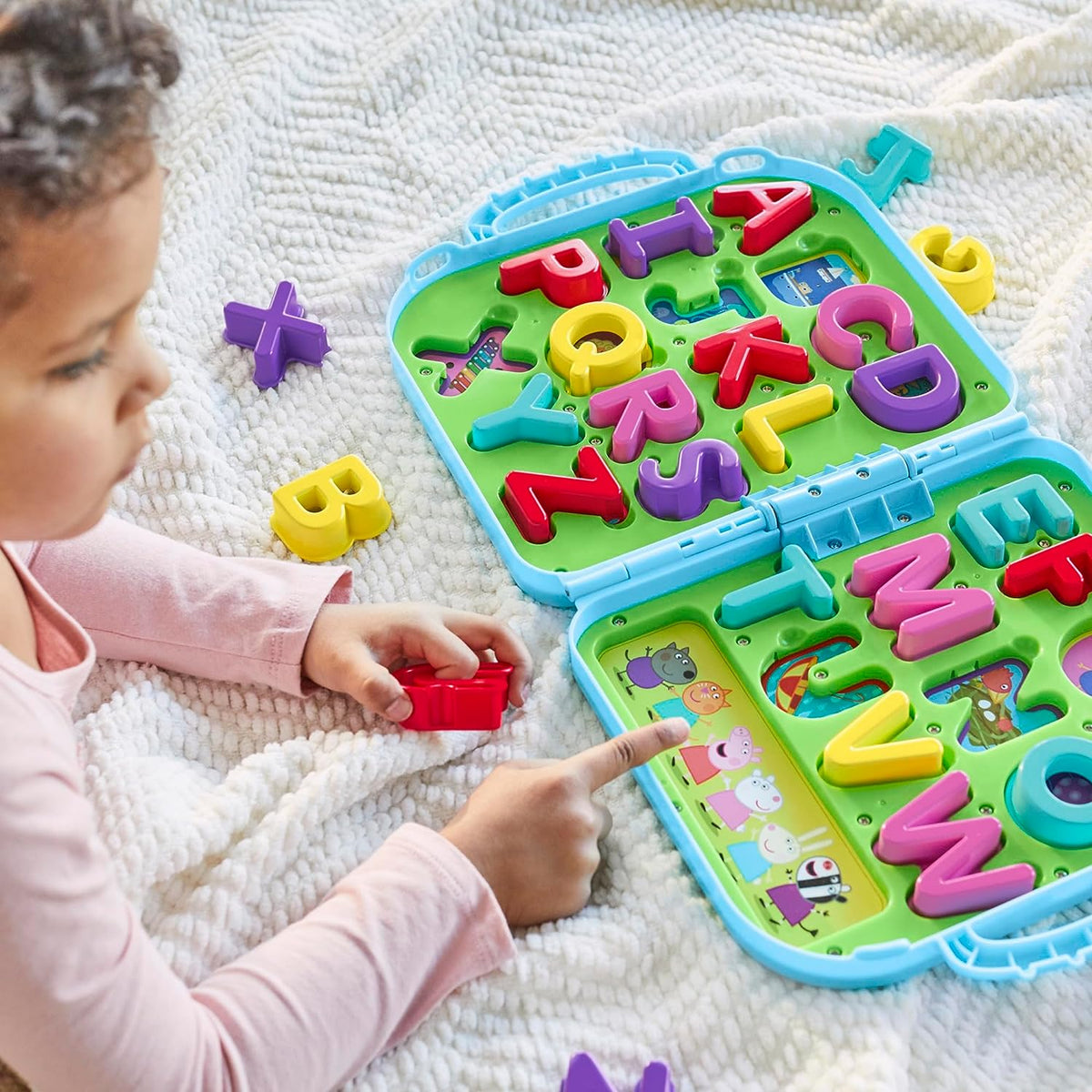 Peppa Pig  Peppa&#39;s Alphabet Case