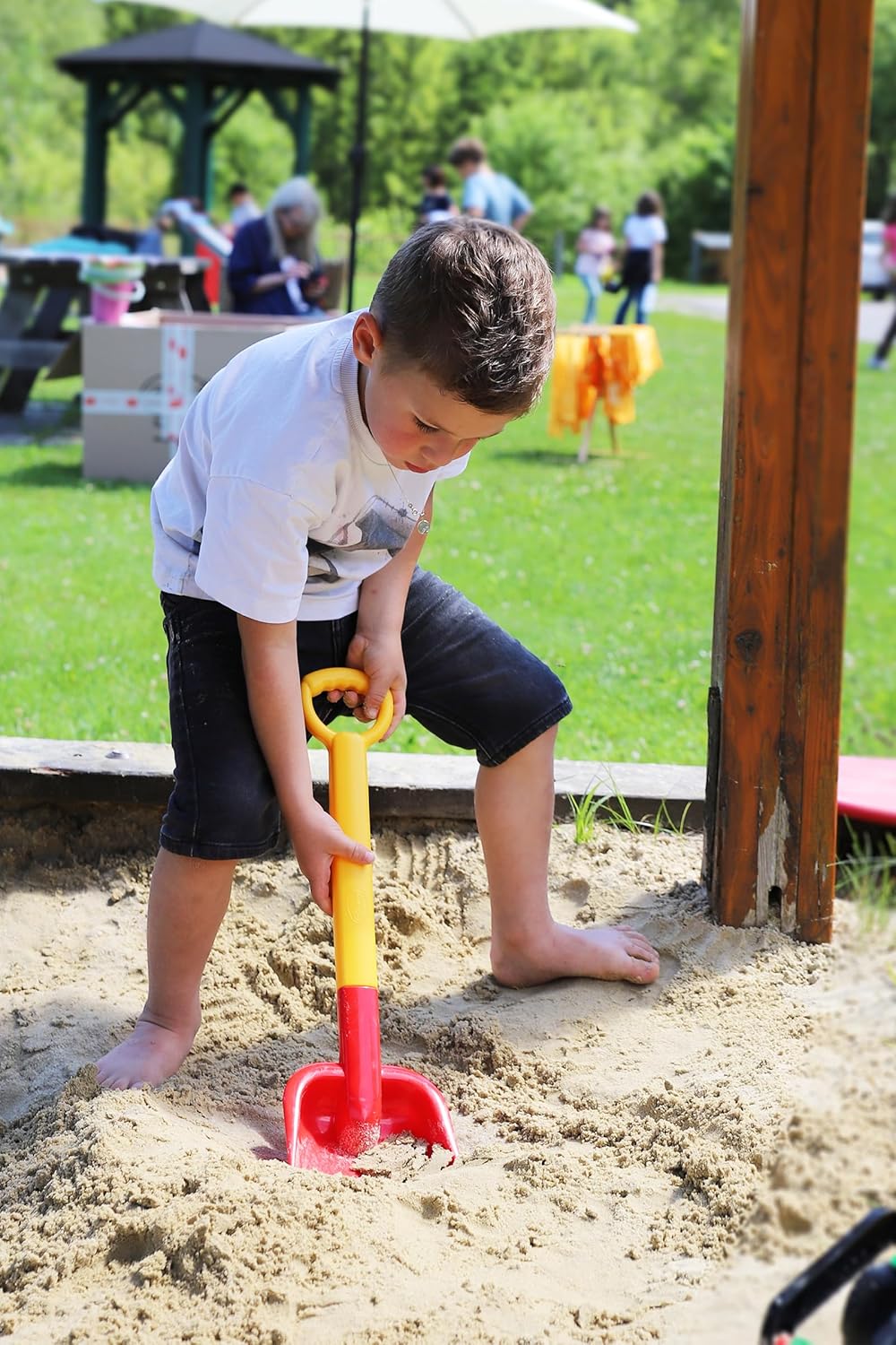 Gowi Super Strong Plastic Shovel 50cm Red or Blue with Yellow Handle
