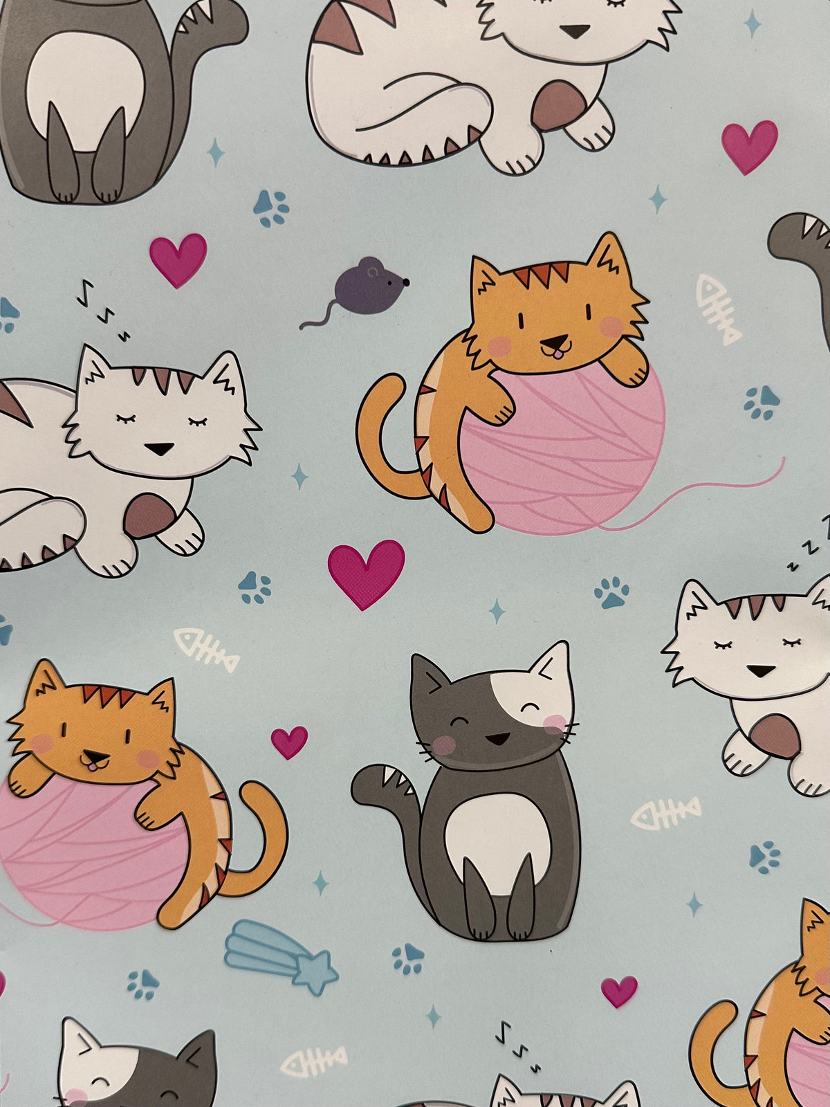 Wrap Folded Mouse and Kittens with Yarn