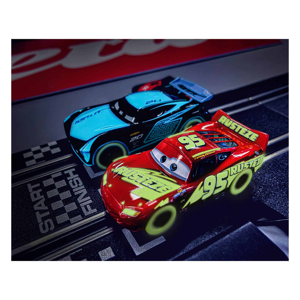 Carrera Go 1:43 Disney Pixar Cars Slot Car Set GLOW RACERS