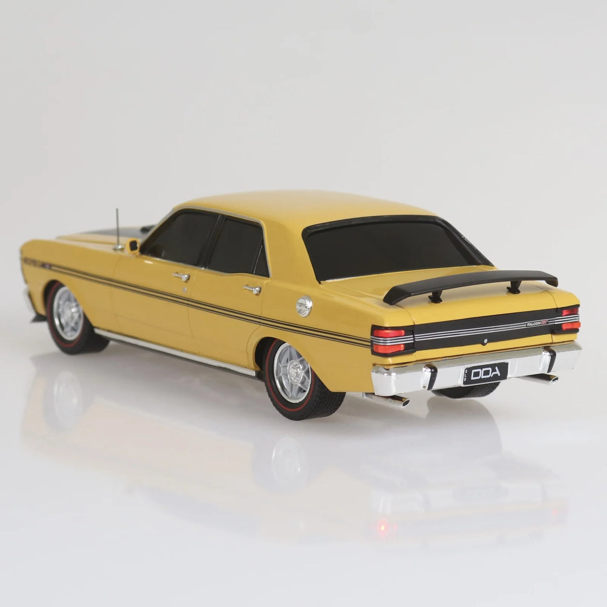 1/24 Yellow XY GTHO ford