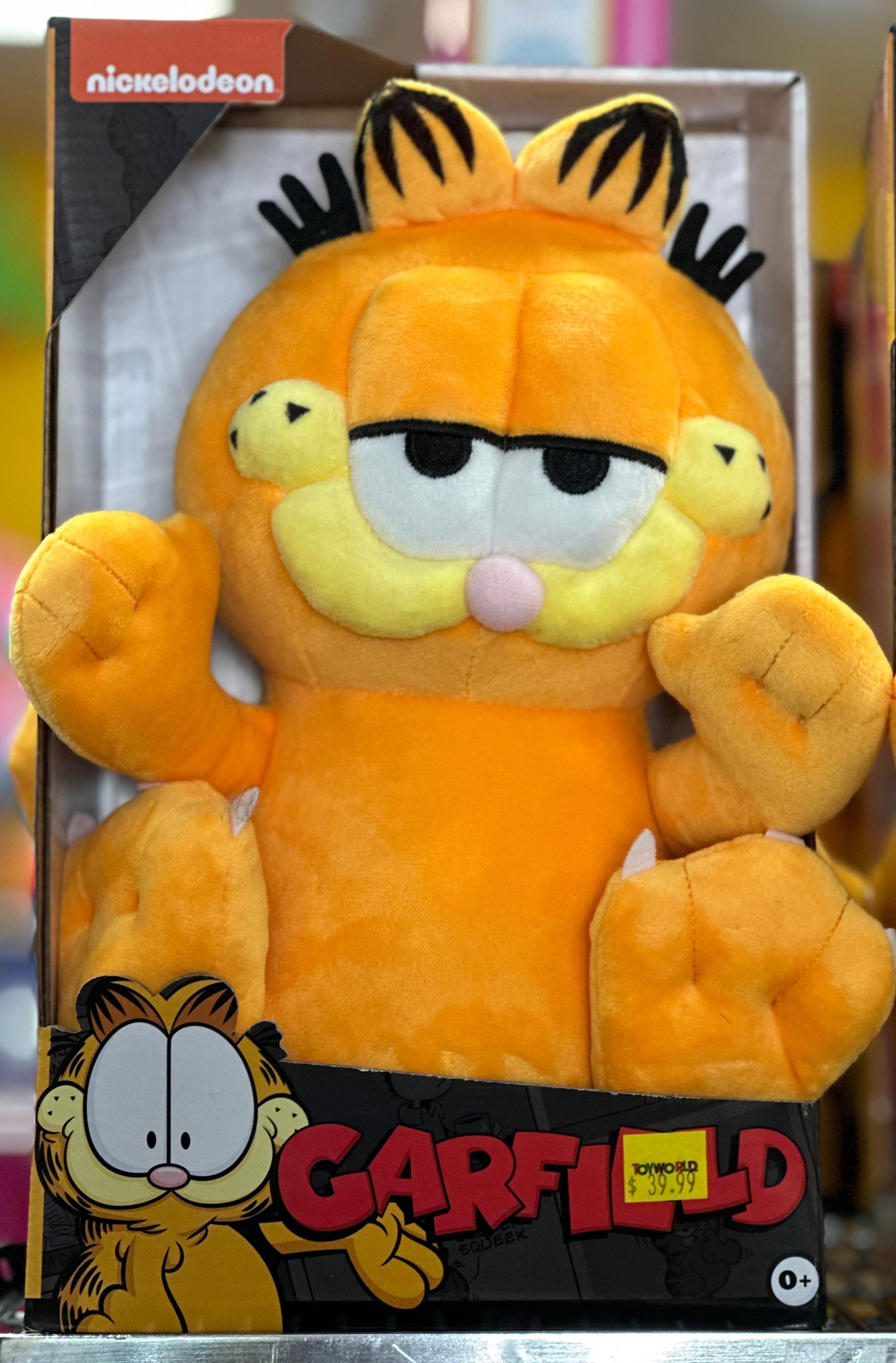 Garfield 10" Basic Plush In Box