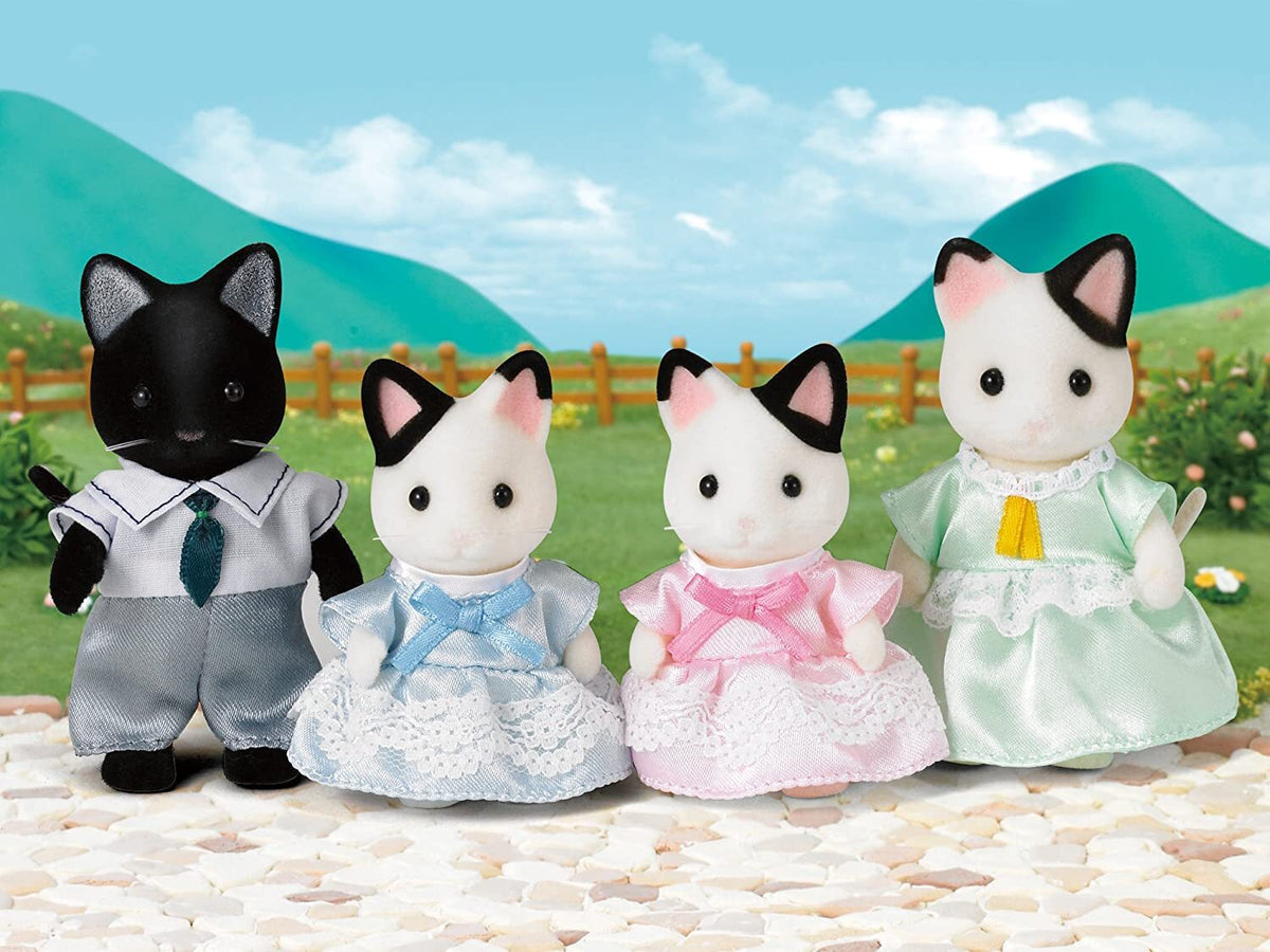 SF5181 Tuxedo Cat Family