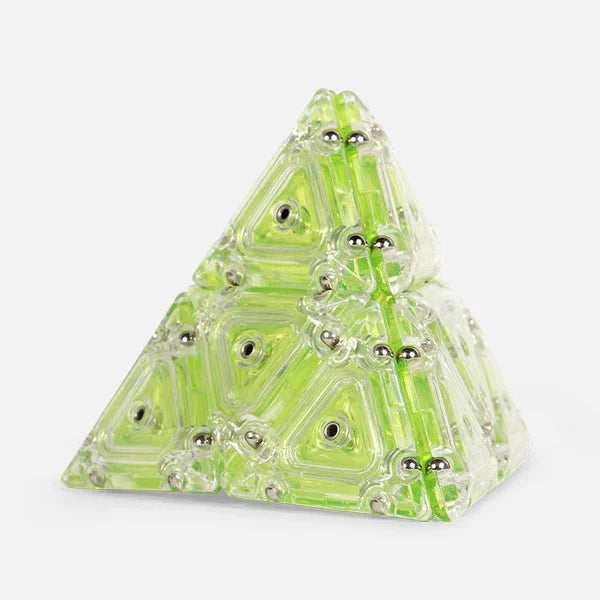 Speks Geode Pyramid Peridot