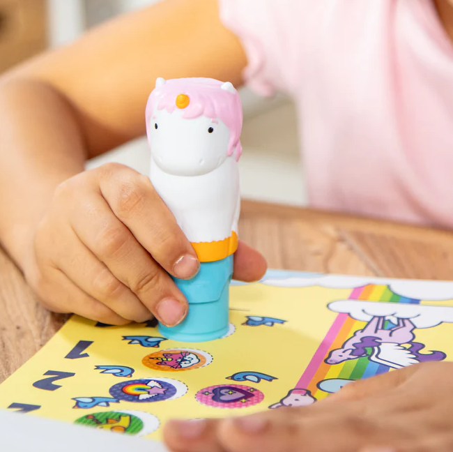 M&amp;D 32013 Sticker WOW! Activity Pad Set - Unicorn