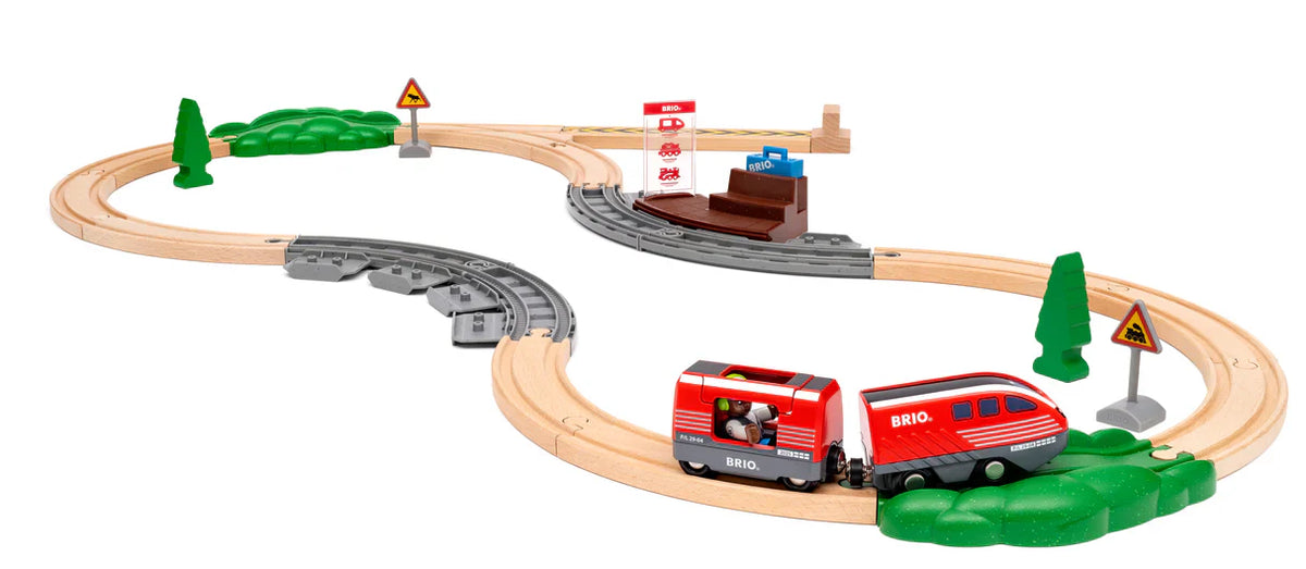 BRIO 36102 Pullback Train Set 28pc