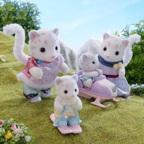 SF5814 Snow Leopard Family