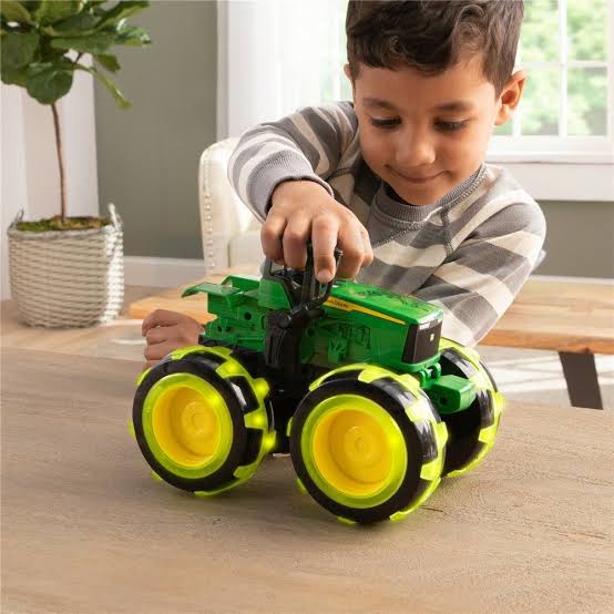John Deere Monster Treads 4WD Tractor with Light Up Wheels