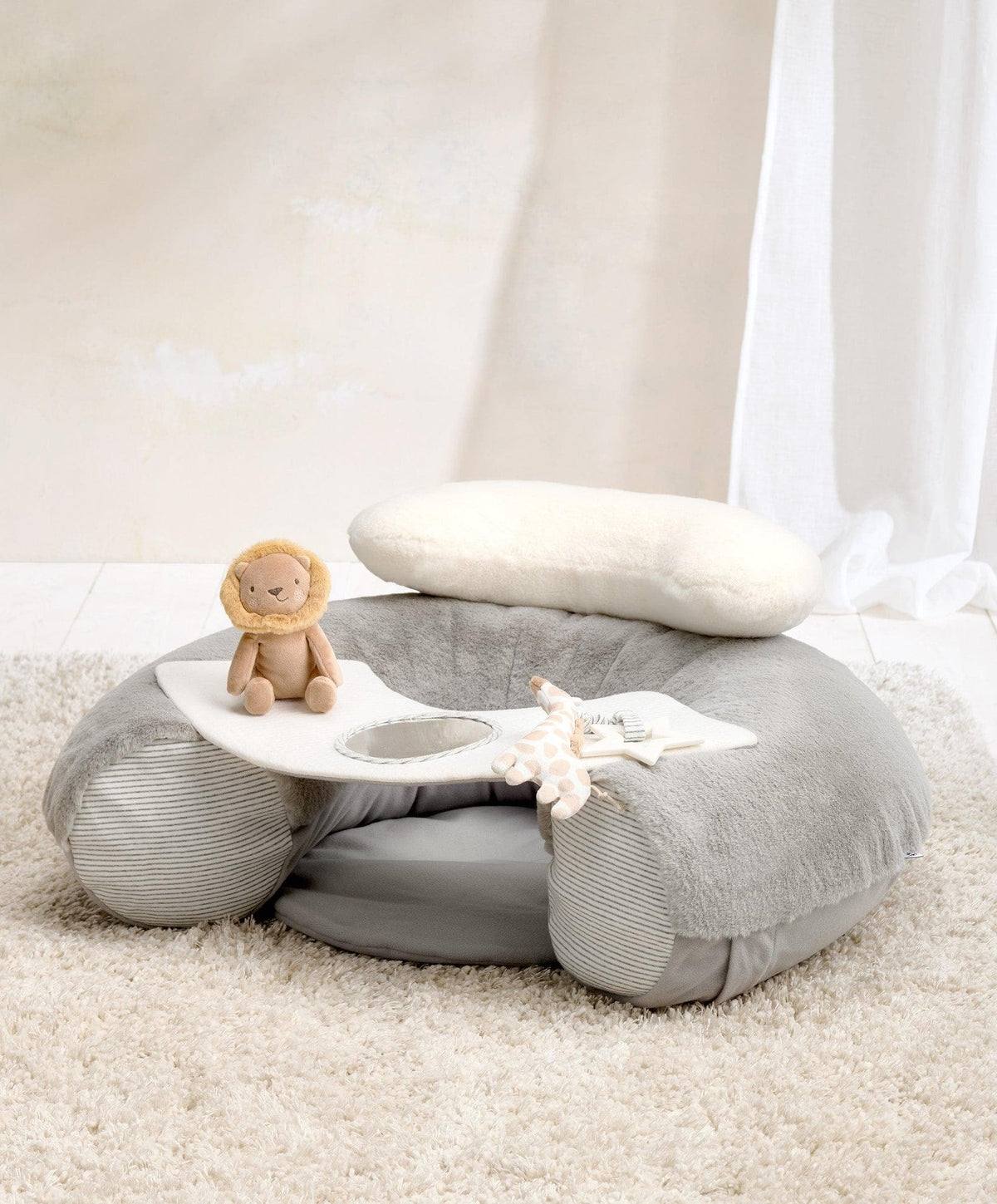 Mamas &amp; Papas Welcome To The World Sit &amp; Play - Grey Safari