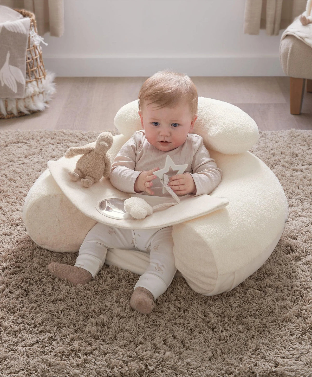 Mamas &amp; Papas Welcome To The World Sit &amp; Play - White Duckling