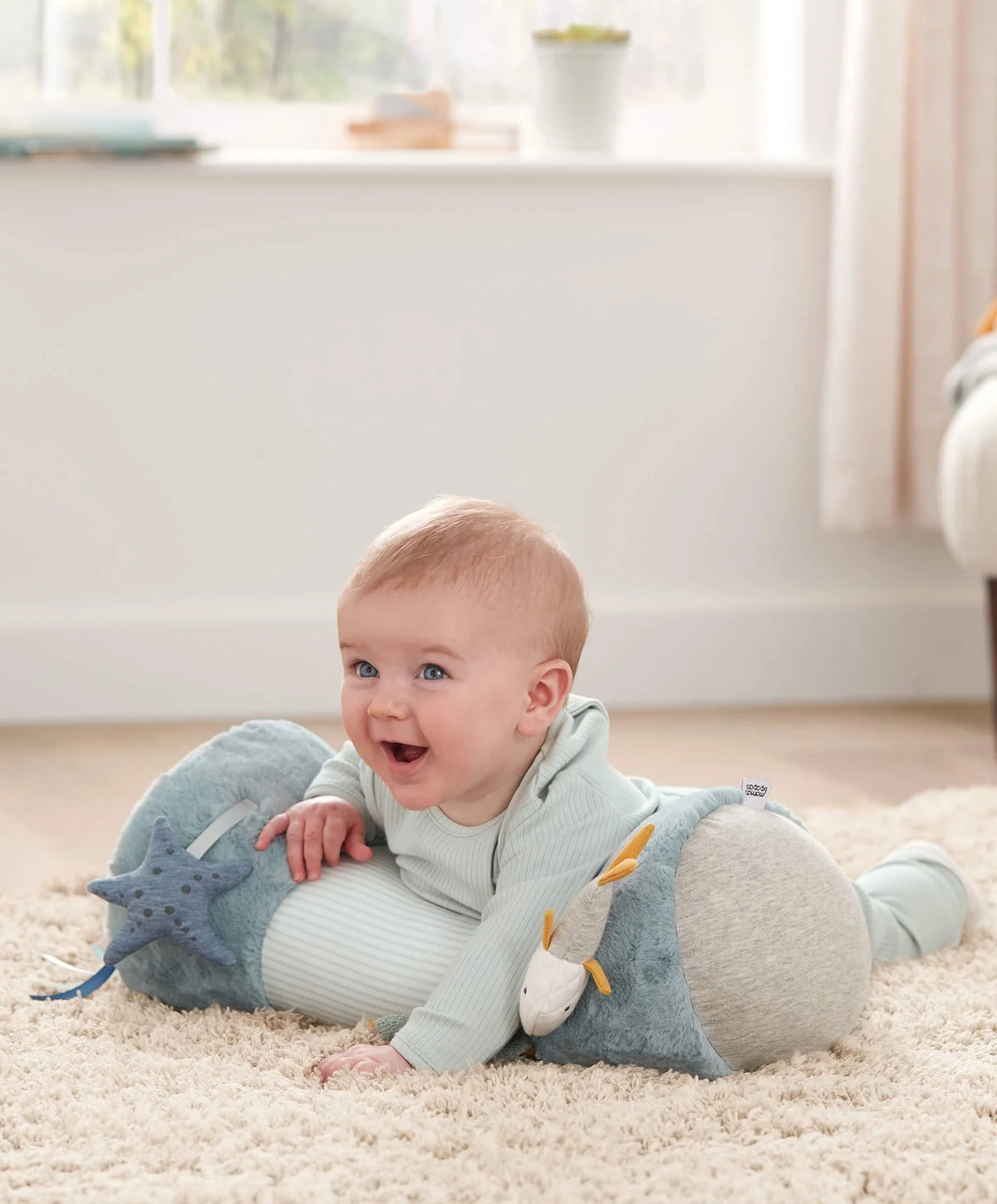 Mamas &amp; Papas Welcome To The World Tummy Time Activity Toy - Blue