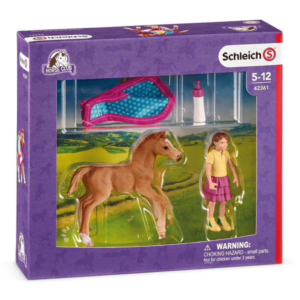 SC42361 Foal with Blanket and Girl