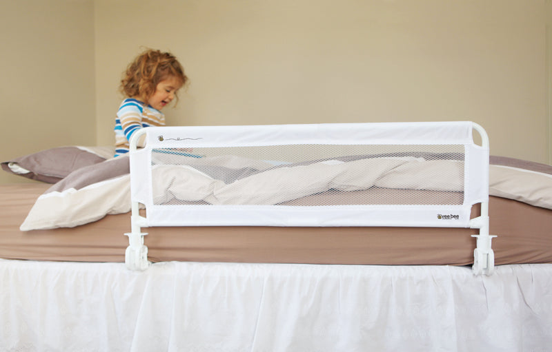 Vee Bee Fold Down Bedguard / Bed rail White